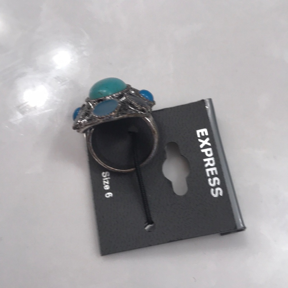 Express ring - Picture 2 of 3